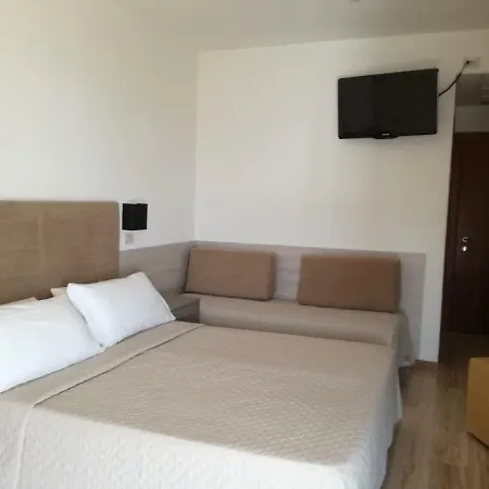 Excelsior Hotel 3*